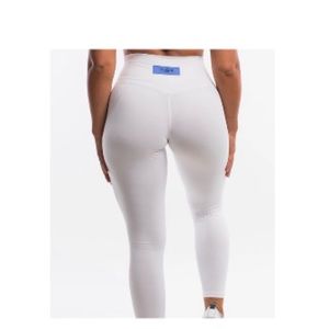 Ecco Echt Leggings - Women | Color: White | Size: M